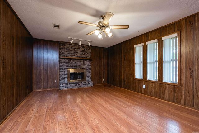 14106 Ridgewood Drive, Little Rock, AR 72211