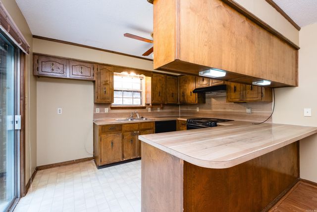 14106 Ridgewood Drive, Little Rock, AR 72211