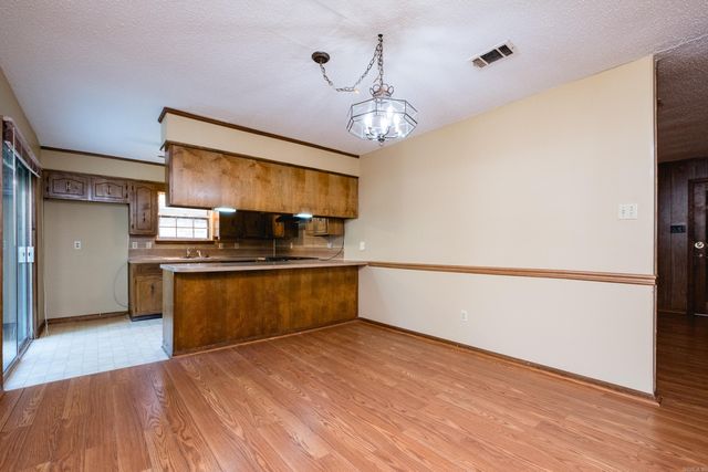 14106 Ridgewood Drive, Little Rock, AR 72211