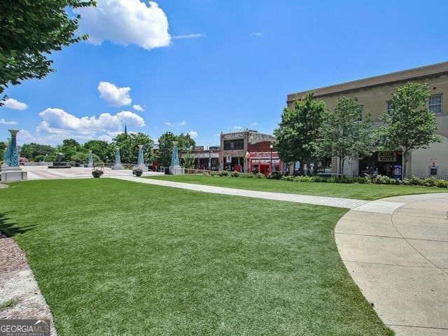 583 Emory Oaks Way, Decatur, GA 30033