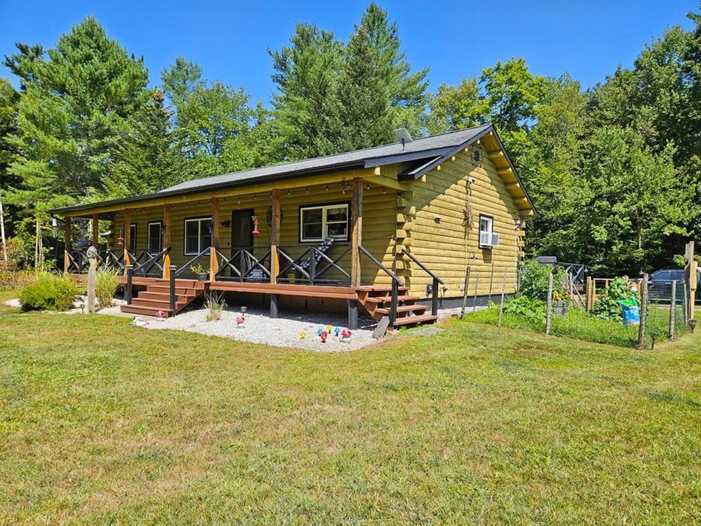 1362 River Road, Fletcher, VT 05444