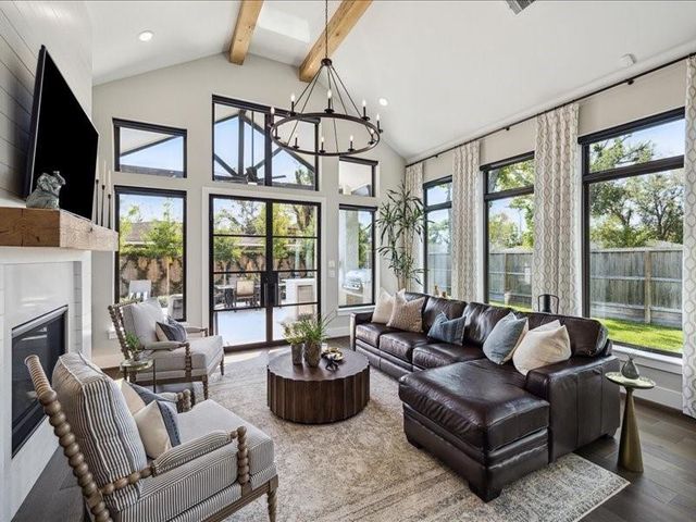 8553 Montridge Drive, Houston, TX 77055