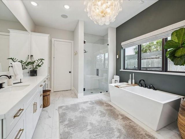 8553 Montridge Drive, Houston, TX 77055