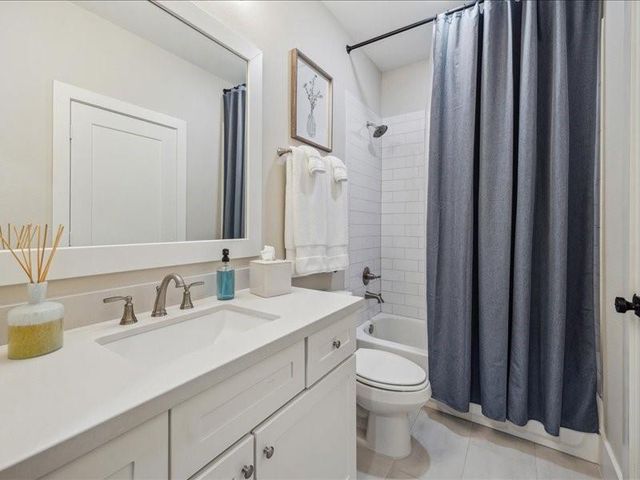 8553 Montridge Drive, Houston, TX 77055