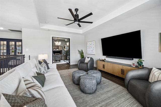 8553 Montridge Drive, Houston, TX 77055