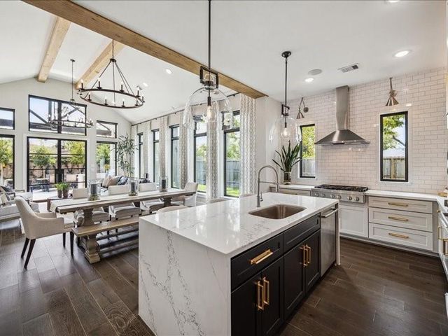 8553 Montridge Drive, Houston, TX 77055