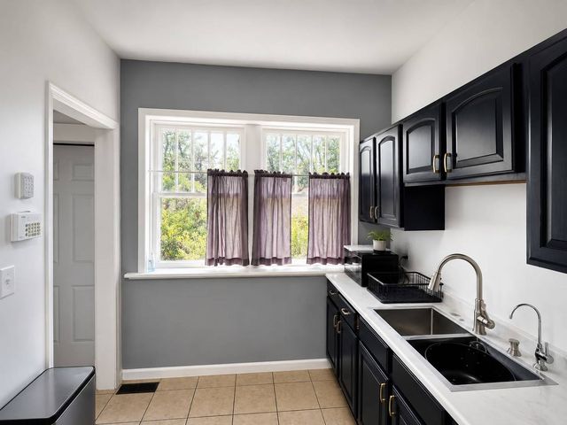 270 W 16th Street, Chicago Heights, IL 60411