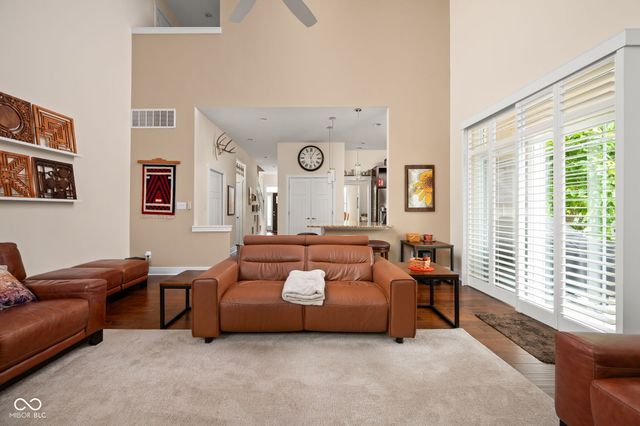 7612 Beekman Terrace, Zionsville, IN 46077