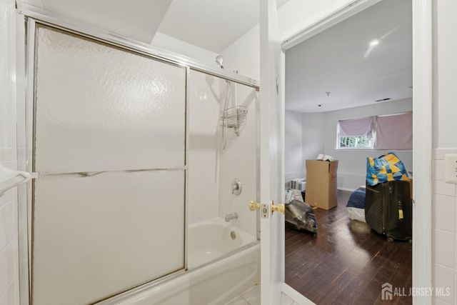 726 Harbortown Boulevard, Perth Amboy, NJ 08861