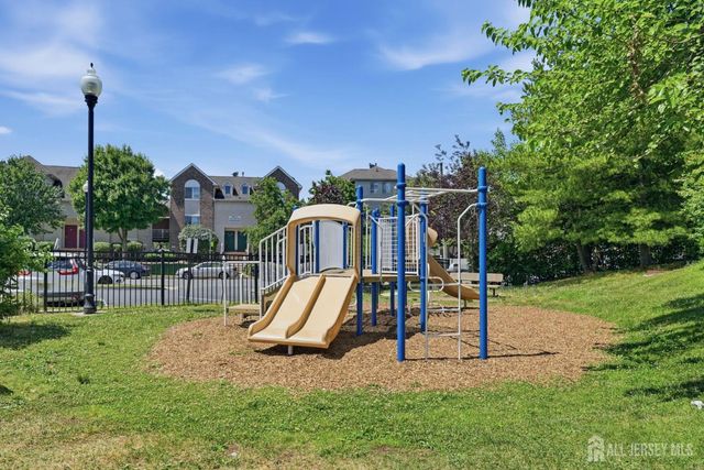 726 Harbortown Boulevard, Perth Amboy, NJ 08861