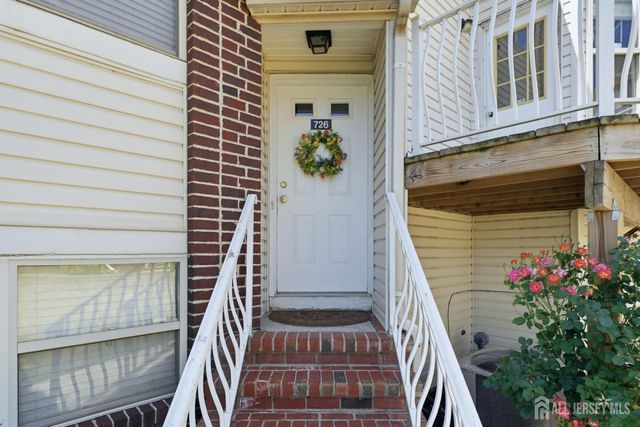 726 Harbortown Boulevard, Perth Amboy, NJ 08861
