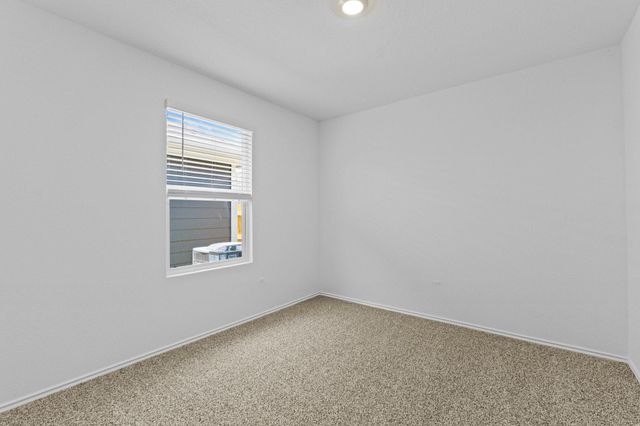 306 Nizao LN, Bastrop, TX 78602