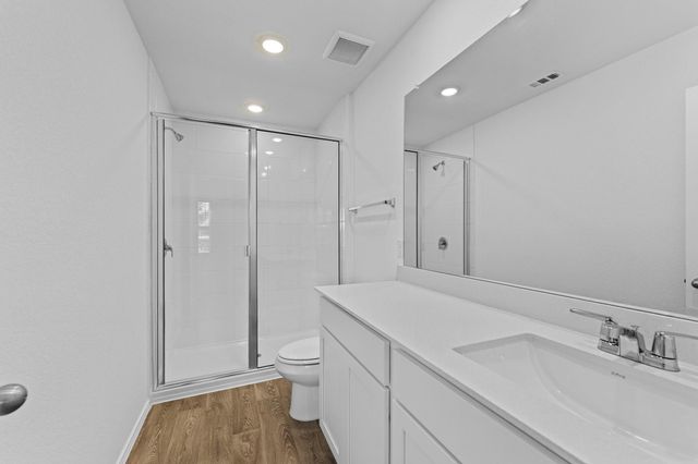 306 Nizao LN, Bastrop, TX 78602