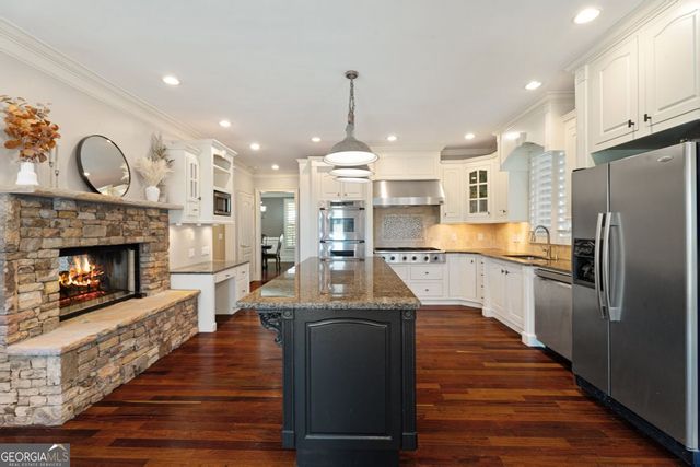 16 Gold Bullion Drive E, Dawsonville, GA 30534