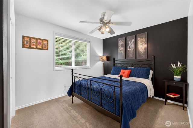 37114 22nd Avenue S, Federal Way, WA 98003