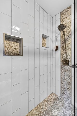 37114 22nd Avenue S, Federal Way, WA 98003