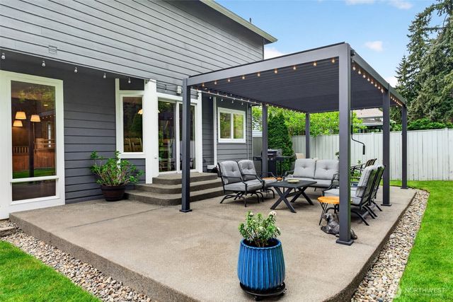 37114 22nd Avenue S, Federal Way, WA 98003