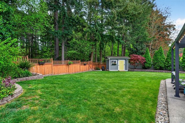 37114 22nd Avenue S, Federal Way, WA 98003