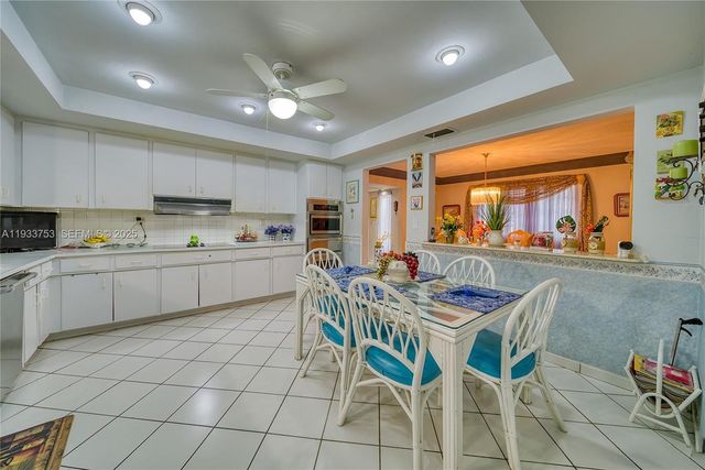 3585 SW 107th Ct, Miami, FL 33165