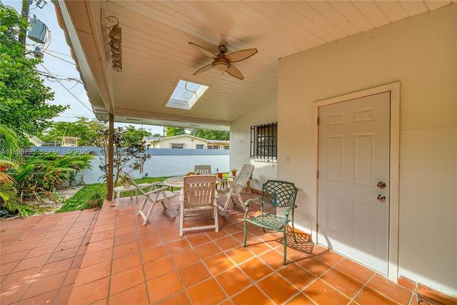 3585 SW 107th Ct, Miami, FL 33165