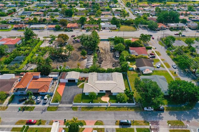 3585 SW 107th Ct, Miami, FL 33165