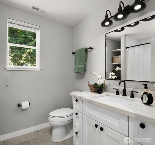 11323 E Riverside Drive, Bothell, WA 98011