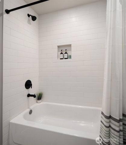 11323 E Riverside Drive, Bothell, WA 98011
