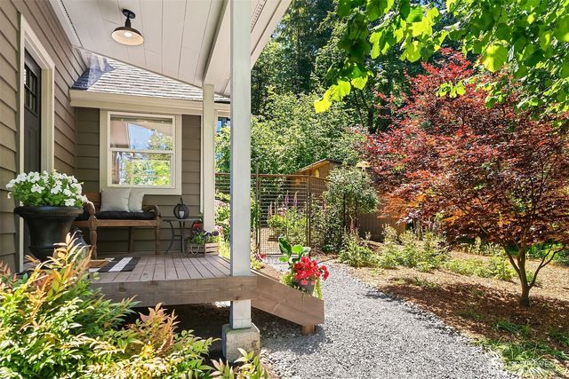 11323 E Riverside Drive, Bothell, WA 98011