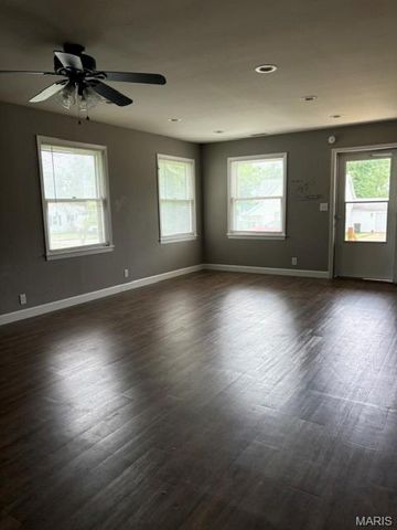 605 High Street, Fredericktown, MO 63645