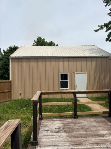 605 High Street, Fredericktown, MO 63645