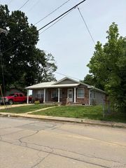 605 High Street, Fredericktown, MO 63645