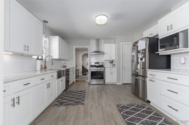 1648 S Gary Avenue, Tulsa, OK 74104