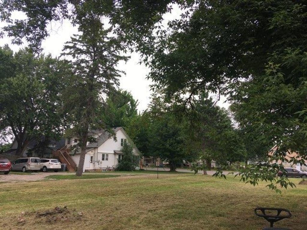 230 3rd Avenue NW, Milaca, MN 56353