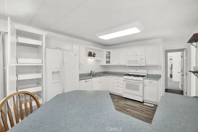 22780 Skylink, Canyon Lake, CA 92587