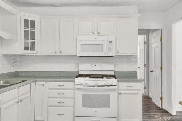 22780 Skylink, Canyon Lake, CA 92587