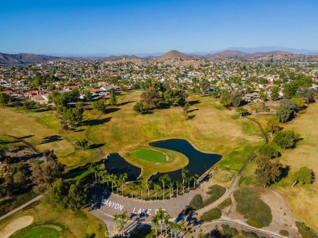 22780 Skylink, Canyon Lake, CA 92587