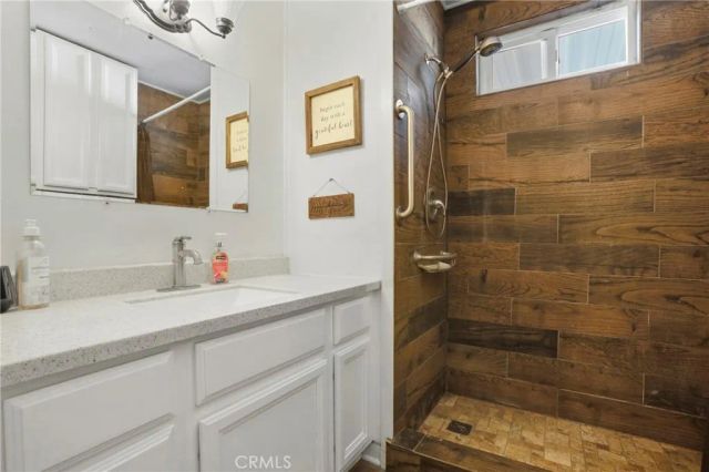 22780 Skylink, Canyon Lake, CA 92587