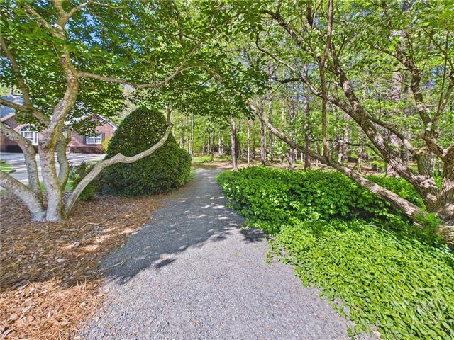 1120 Laurel Pointe, Watkinsville, GA 30677