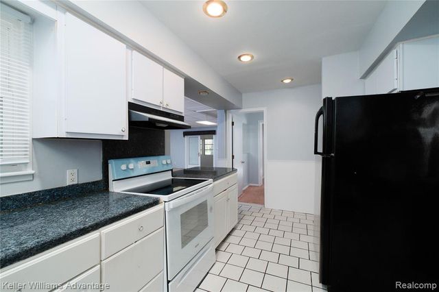 34500 Freedom Road, Farmington Hills, MI 48335