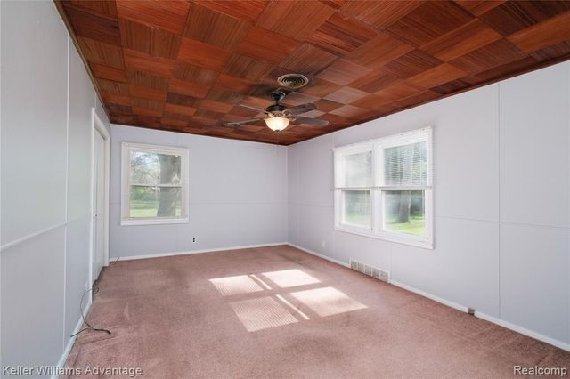 34500 Freedom Road, Farmington Hills, MI 48335