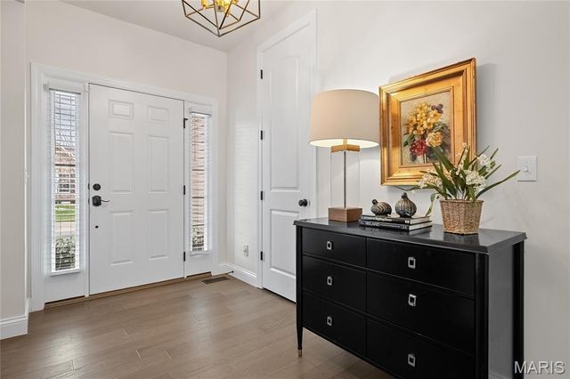 920 Thorn Crown Court, Kirkwood, MO 63122