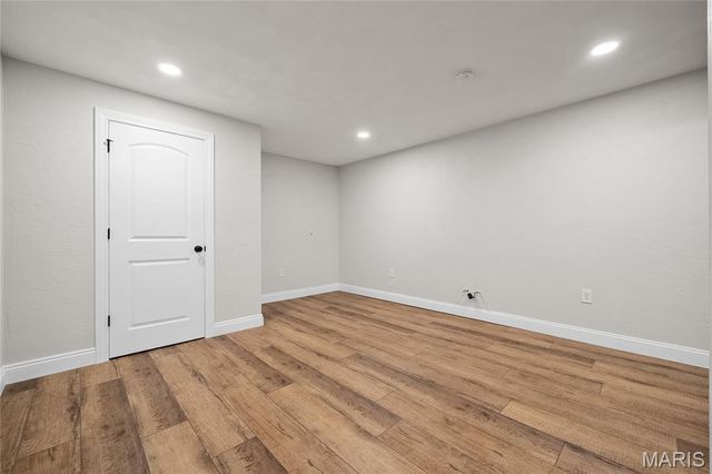 920 Thorn Crown Court, Kirkwood, MO 63122