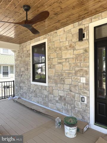25 OAK LN, Havertown, PA 19083