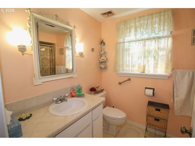 31080 Sw FIRDALE Rd, Cornelius, OR 97113