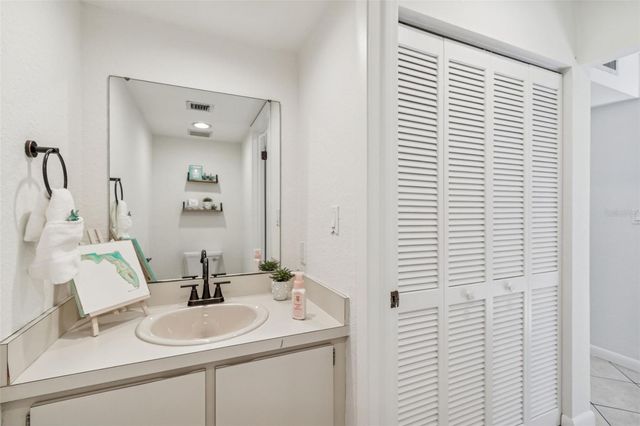 108 BISCAYNE AVENUE B, Tampa, FL 33606