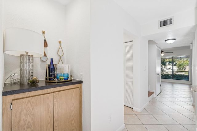 108 BISCAYNE AVENUE B, Tampa, FL 33606