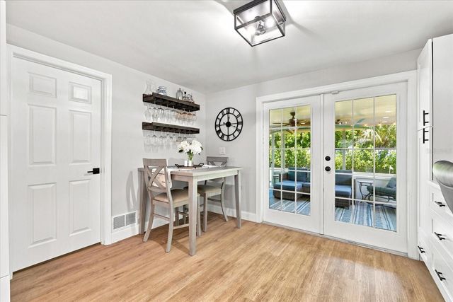 2449 WOOD STREET, Sarasota, FL 34237