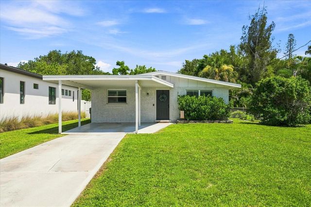 2449 WOOD STREET, Sarasota, FL 34237