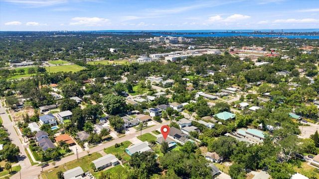 2449 WOOD STREET, Sarasota, FL 34237