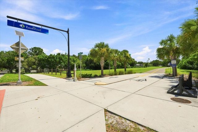 2449 WOOD STREET, Sarasota, FL 34237